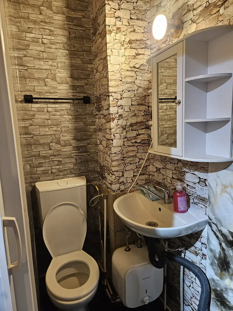 Private bathroom